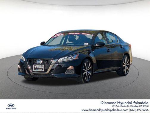 2022 Nissan Altima SR FWD