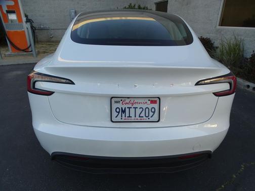 2024 Tesla Model 3 Standard Range