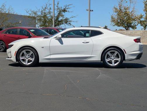 2022 Chevrolet Camaro 1LT