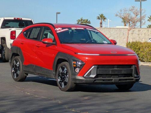 2024 Hyundai KONA SEL