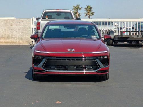 2025 Hyundai SONATA Hybrid SE