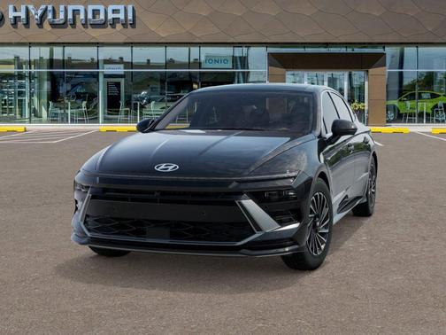 Abyss Black 2025 Hyundai SONATA Hybrid Limited