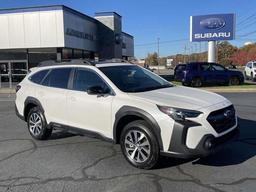 2025 Subaru Outback Premium AWD