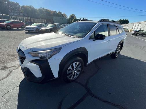 2025 Subaru Outback Premium AWD