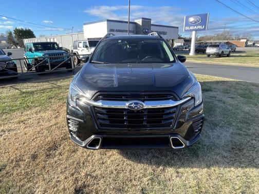 2024 Subaru Ascent Touring 7-Passenger