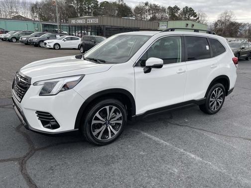 2023 Subaru Forester Limited CVT