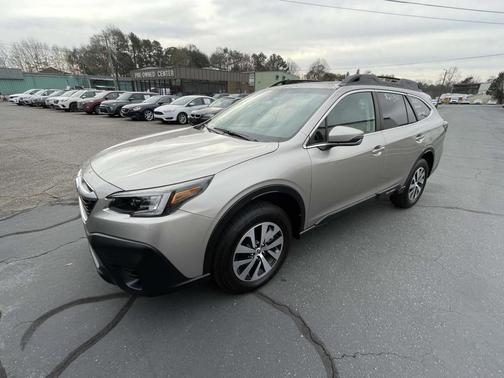 2020 Subaru Outback Premium CVT