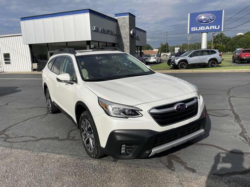2022 Subaru Outback Limited CVT