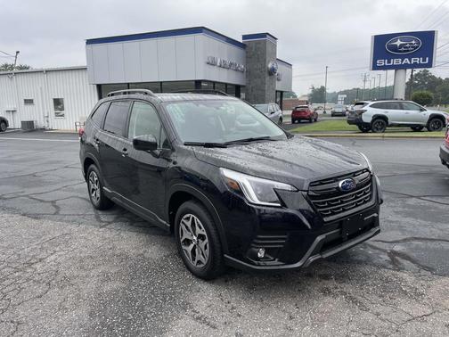 2024 Subaru Forester Premium AWD