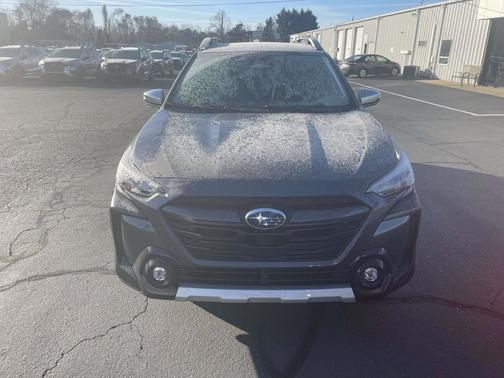 2024 Subaru Outback Touring AWD