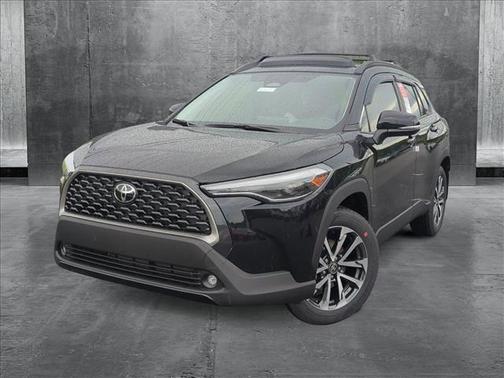 2025 Toyota Corolla Cross XLE