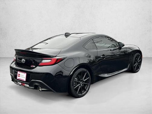 2024 Toyota GR86 Premium