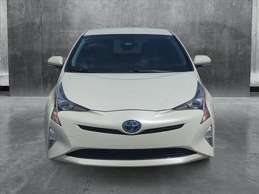 2016 Toyota Prius Three Touring