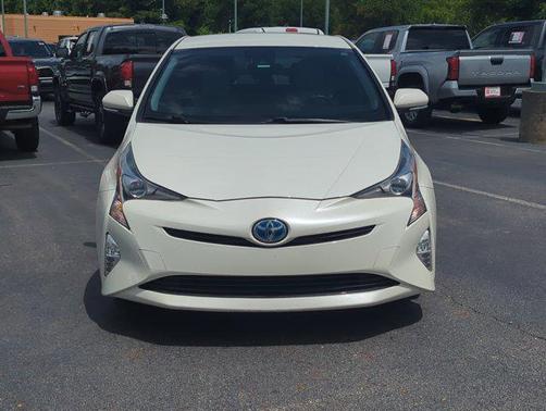 2016 Toyota Prius Three Touring