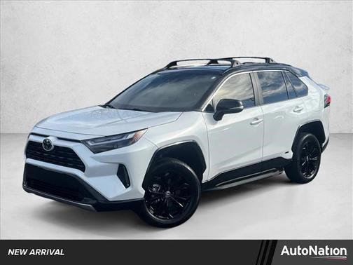 2025 Toyota RAV4 Hybrid SE