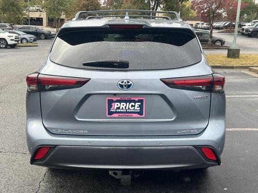 2024 Toyota Highlander Hybrid Limited