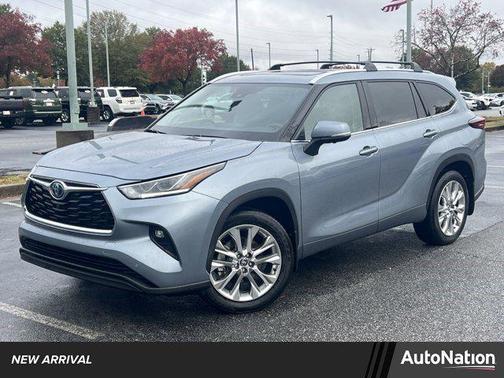 2024 Toyota Highlander Hybrid Limited