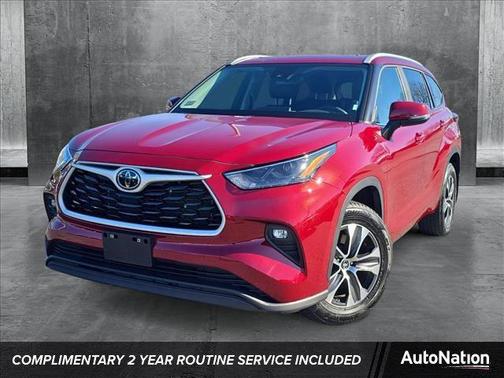 2023 Toyota Highlander XLE