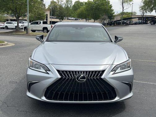 Iridium 2022 Lexus ES 350 Base