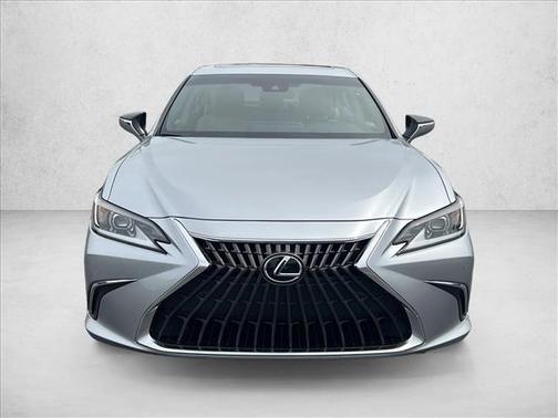 Iridium 2022 Lexus ES 350 Base