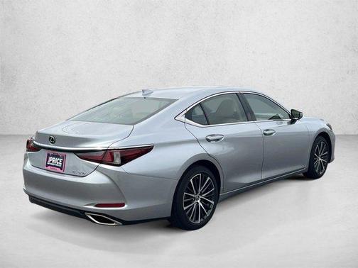 Iridium 2022 Lexus ES 350 Base