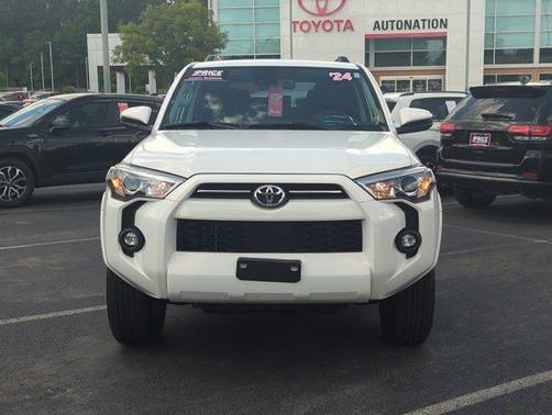 2024 Toyota 4Runner SR5