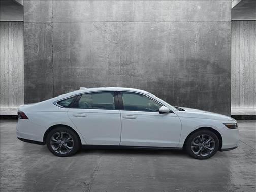2023 Honda Accord EX 1.5T