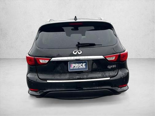 2017 INFINITI QX60 Base
