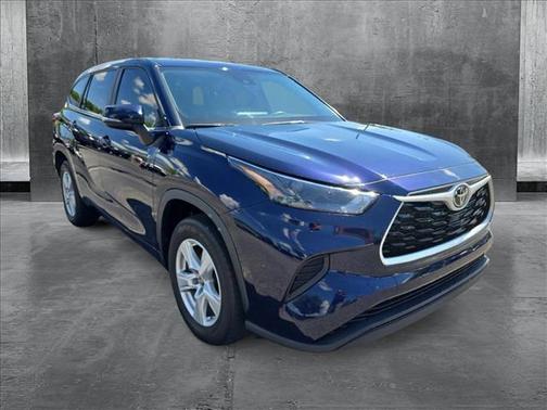2023 Toyota Highlander L