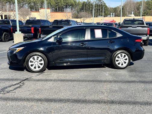 2025 Toyota Corolla Hybrid LE