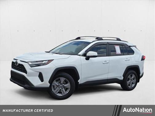 2025 Toyota RAV4 Hybrid XLE