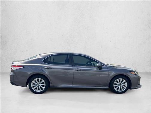 Predawn Gray Mica 2018 Toyota Camry LE
