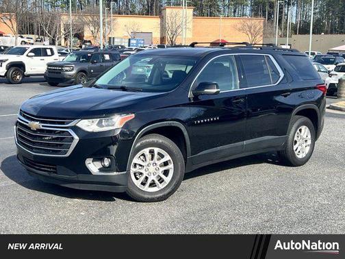 2021 Chevrolet Traverse LT Cloth
