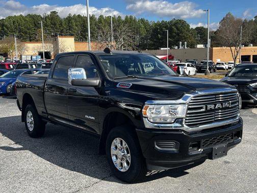 2023 RAM 2500 Laramie Crew Cab 4x4 6'4' Box