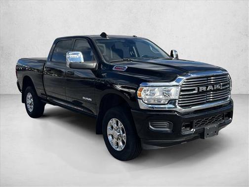 2023 RAM 2500 Laramie Crew Cab 4x4 6'4' Box