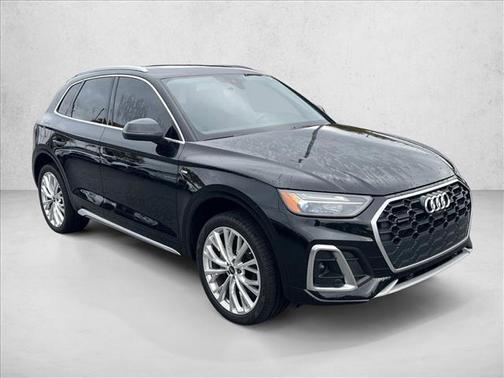2023 Audi Q5 45 S line Premium Plus