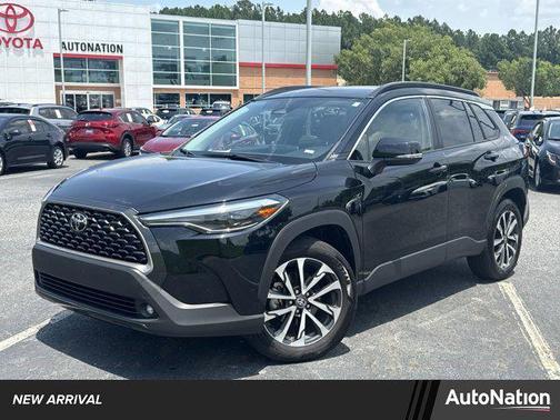 2024 Toyota Corolla Cross XLE