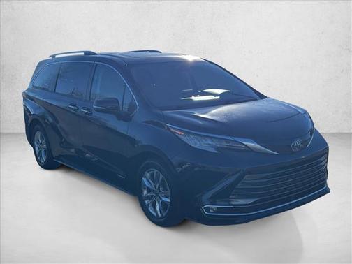 2021 Toyota Sienna Limited 7-Passenger