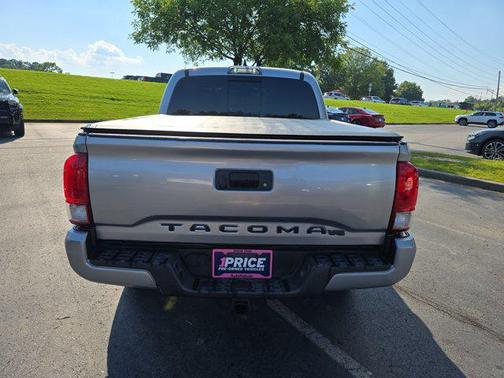 2017 Toyota Tacoma TRD Sport