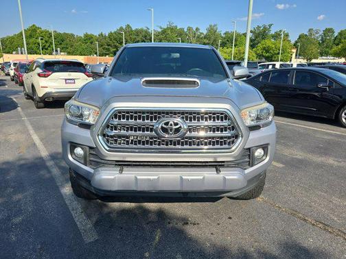 2017 Toyota Tacoma TRD Sport