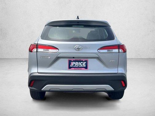 Sonic Silver 2024 Toyota Corolla Cross L