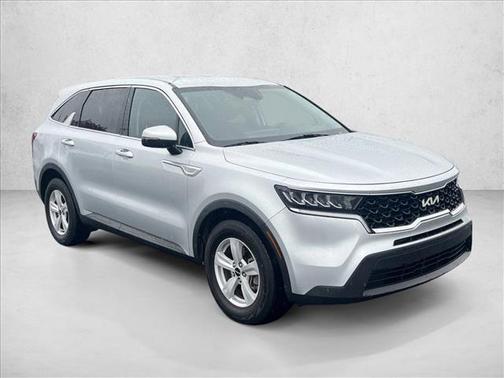 2022 Kia Sorento LX