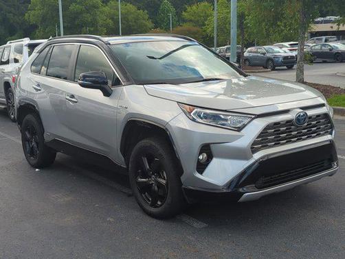 2019 Toyota RAV4 Hybrid SE