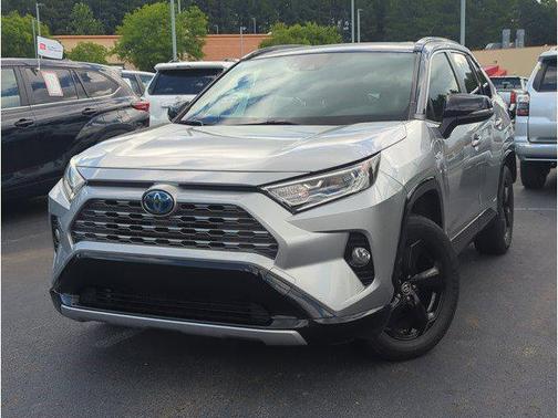 2019 Toyota RAV4 Hybrid SE