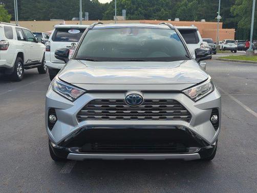 2019 Toyota RAV4 Hybrid SE