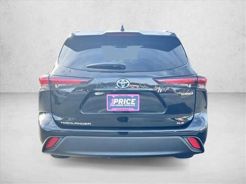 2024 Toyota Highlander Hybrid XLE