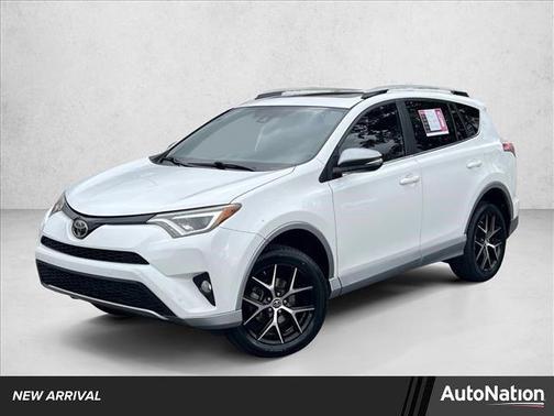 2017 Toyota RAV4 SE