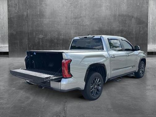 2025 Toyota Tundra Hybrid Platinum