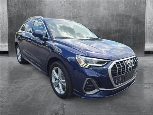 2022 Audi Q3 45 S line Premium Plus