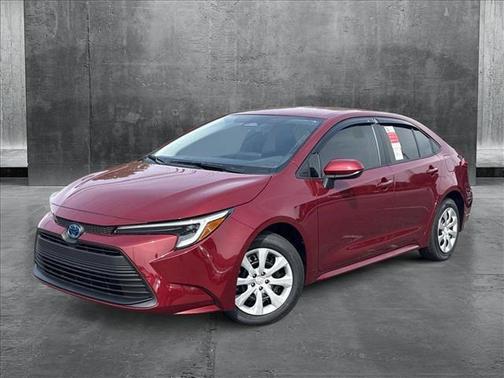 2025 Toyota Corolla Hybrid LE